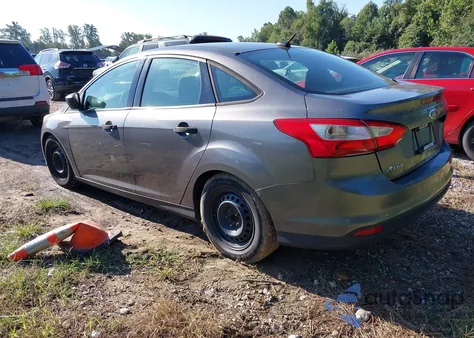 2014 Ford Focus S z USA, uszkodzony, nr VIN 1FADP3E29EL375969